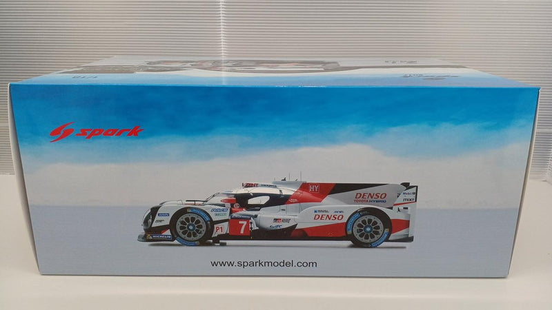 Laden Sie das Bild in Galerie -Viewer, SPARK 1/18 Toyota TS050 Scale Model Car– Used