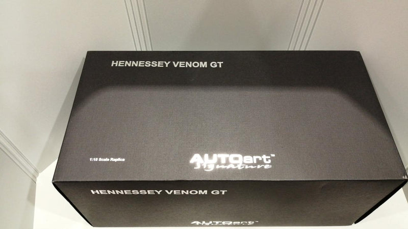 Load image into Gallery viewer, AUTOART Hennessey Venom GT 1/18 Scale Model Car– Used