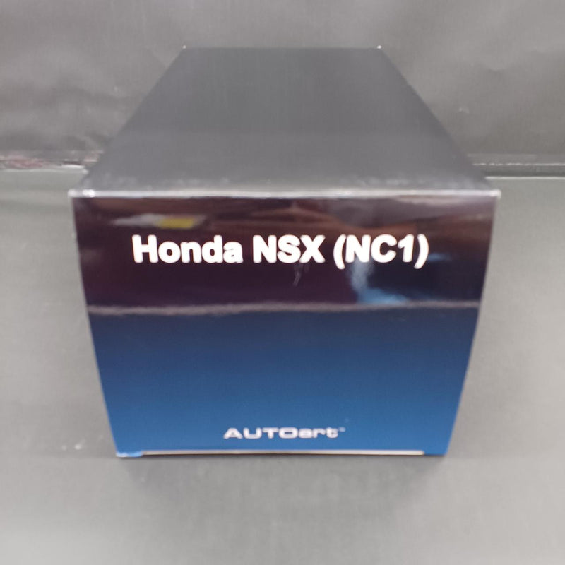 Laden Sie das Bild in Galerie -Viewer, AUTOart 1/18 HONDA NSX (NC1) PEARL RED Scale Model Car– Used