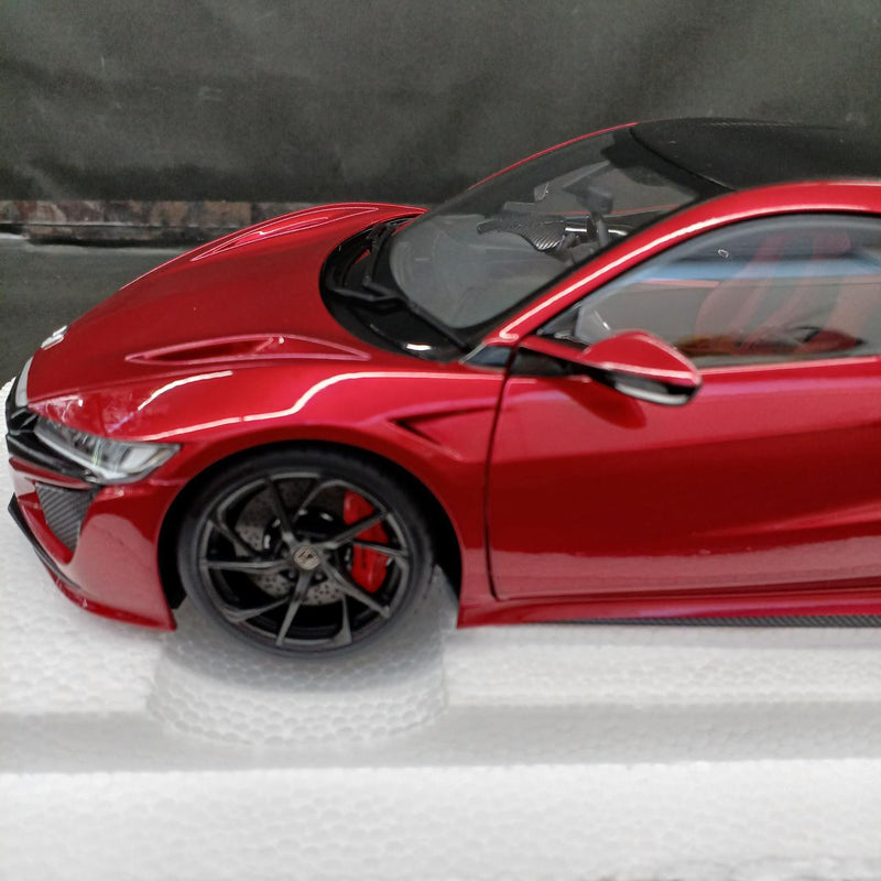 Laden Sie das Bild in Galerie -Viewer, AUTOart 1/18 HONDA NSX (NC1) PEARL RED Scale Model Car– Used