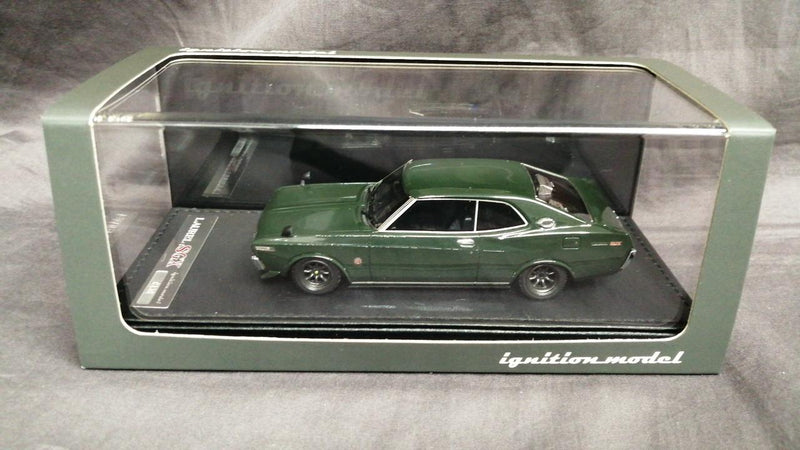 Laden Sie das Bild in Galerie -Viewer, Ignition Model NISSAN LAUREL 2000GT 1/43 Scale Model Car– Used