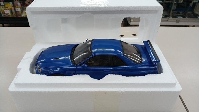 Load image into Gallery viewer, AUTOart R34 V-SPEC II SKYLINE GT-R 1/18 Scale Model Car– Used