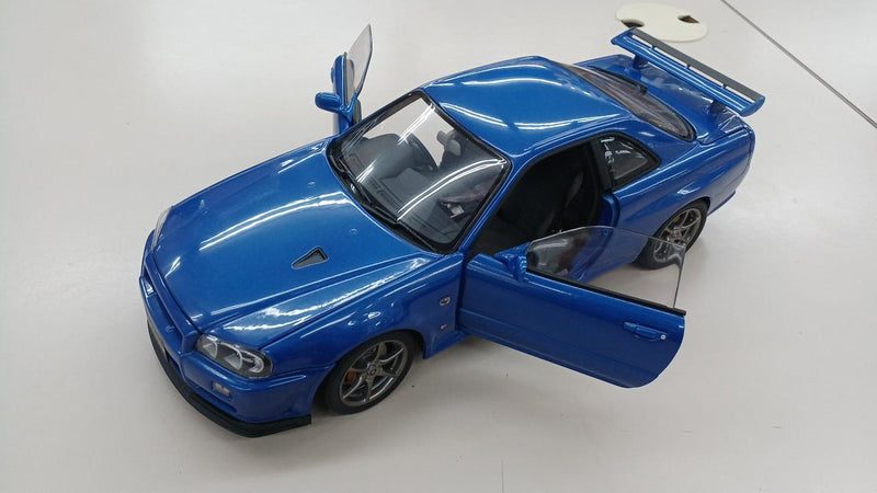 Load image into Gallery viewer, AUTOart R34 V-SPEC II SKYLINE GT-R 1/18 Scale Model Car– Used
