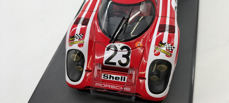 Load image into Gallery viewer, AUTOart PORSCHE 917K '70 LE MANS WINNER 1/18 Scale Model Car– Used