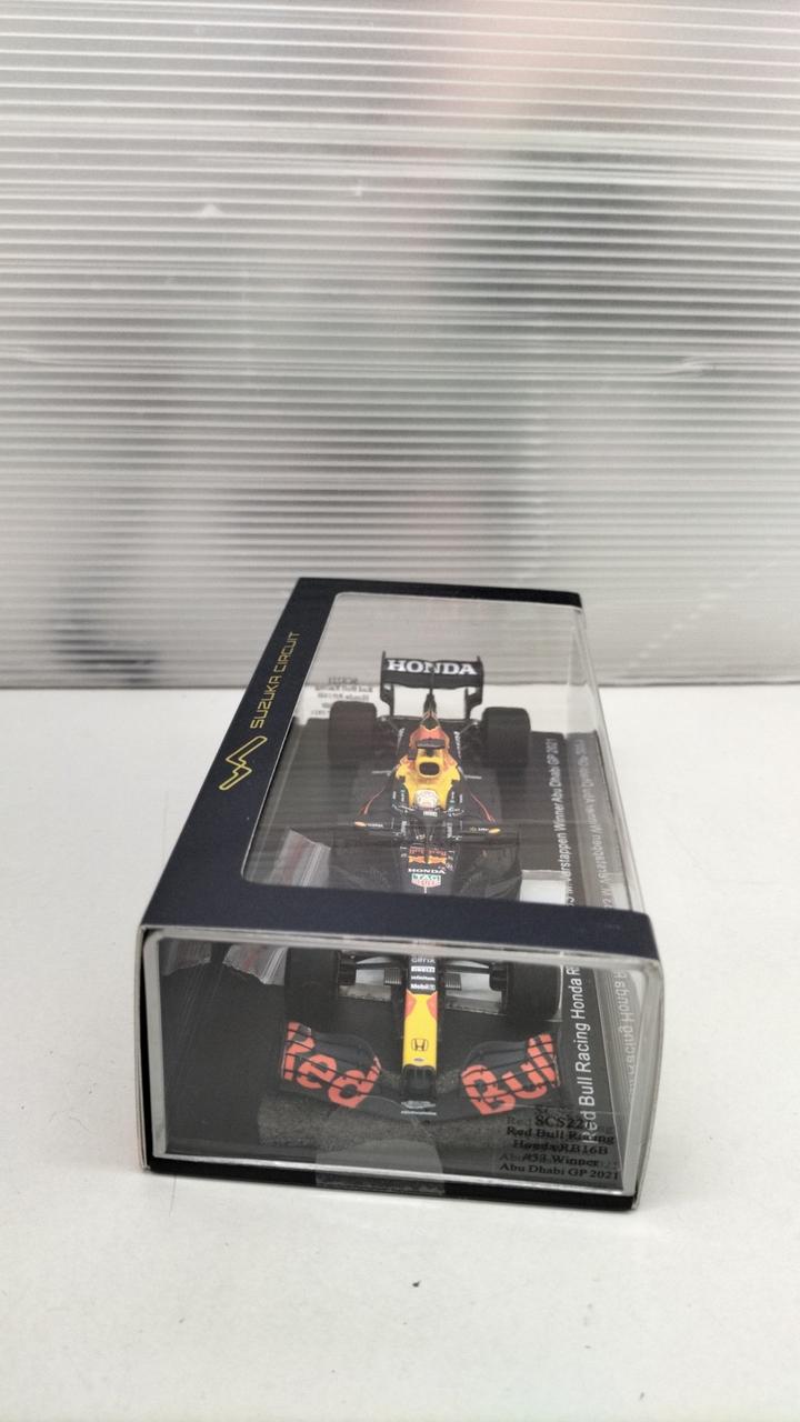 Cargue la imagen en el visor de la galería, HONDA Red Bull Racing Honda RB16B #33 1/43 Scale Diecast Car– Used