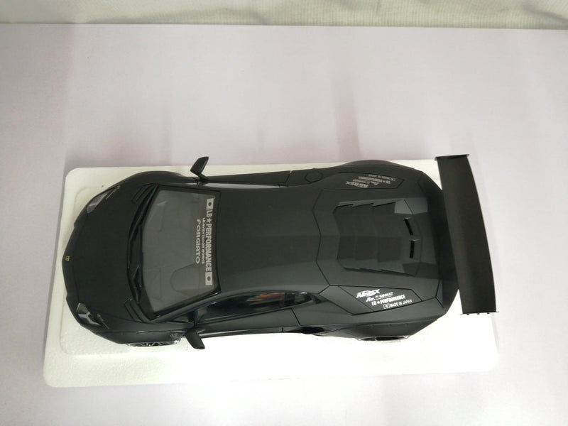 Laden Sie das Bild in Galerie -Viewer, AUTOart 1/18 Liberty Walk LB-Works Lamborghini Aventador