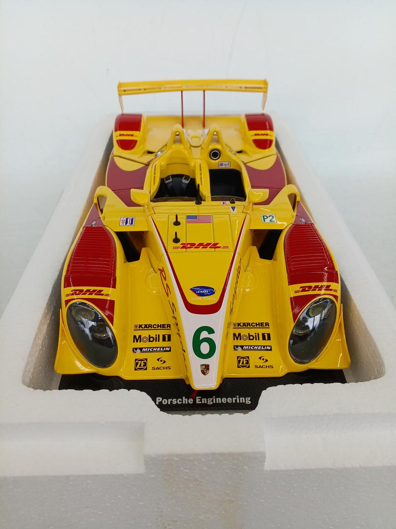 Laden Sie das Bild in Galerie -Viewer, AUTOart 1/18 Porsche RS Spyder LMP2 Diecast Model Car
