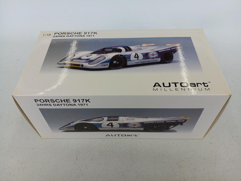 Laden Sie das Bild in Galerie -Viewer, AUTOart 1/18 Porsche 917K Diecast Model Car