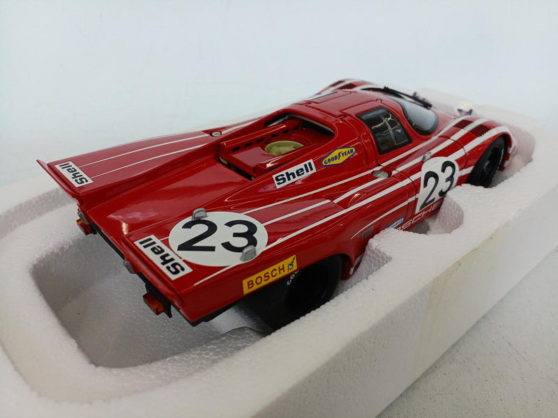 Carica immagine in Galleria Viewer, AUTOart 1/18 Porsche 917 Le Mans Winner Diecast Model Car
