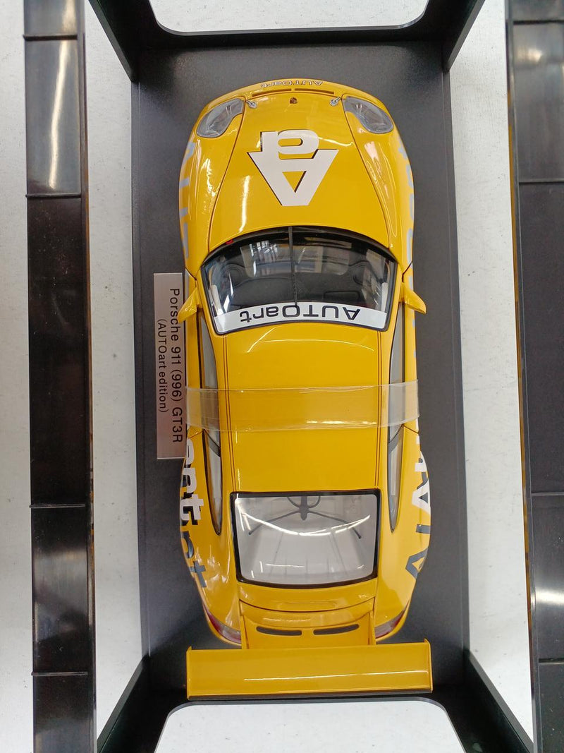 Carica immagine in Galleria Viewer, AUTOart 1/18 Porsche 911 (996) GT3R AUTOart Edition Model