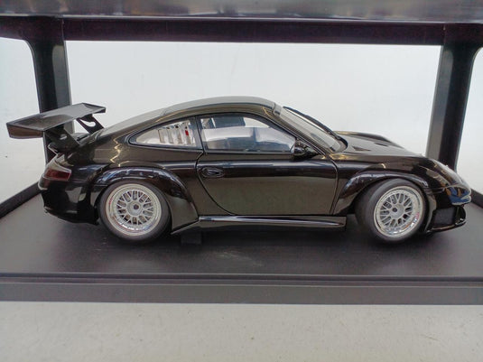AUTOart 1/18 Porsche 911 (996) GT3 RSR Plain Body Ver. Black