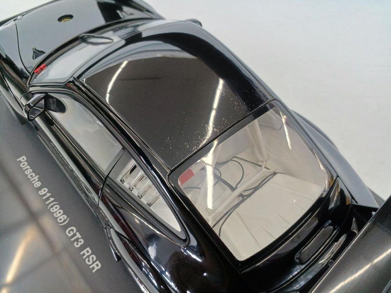 Laden Sie das Bild in Galerie -Viewer, AUTOart 1/18 Porsche 911 (996) GT3 RSR Plain Body Ver. Black