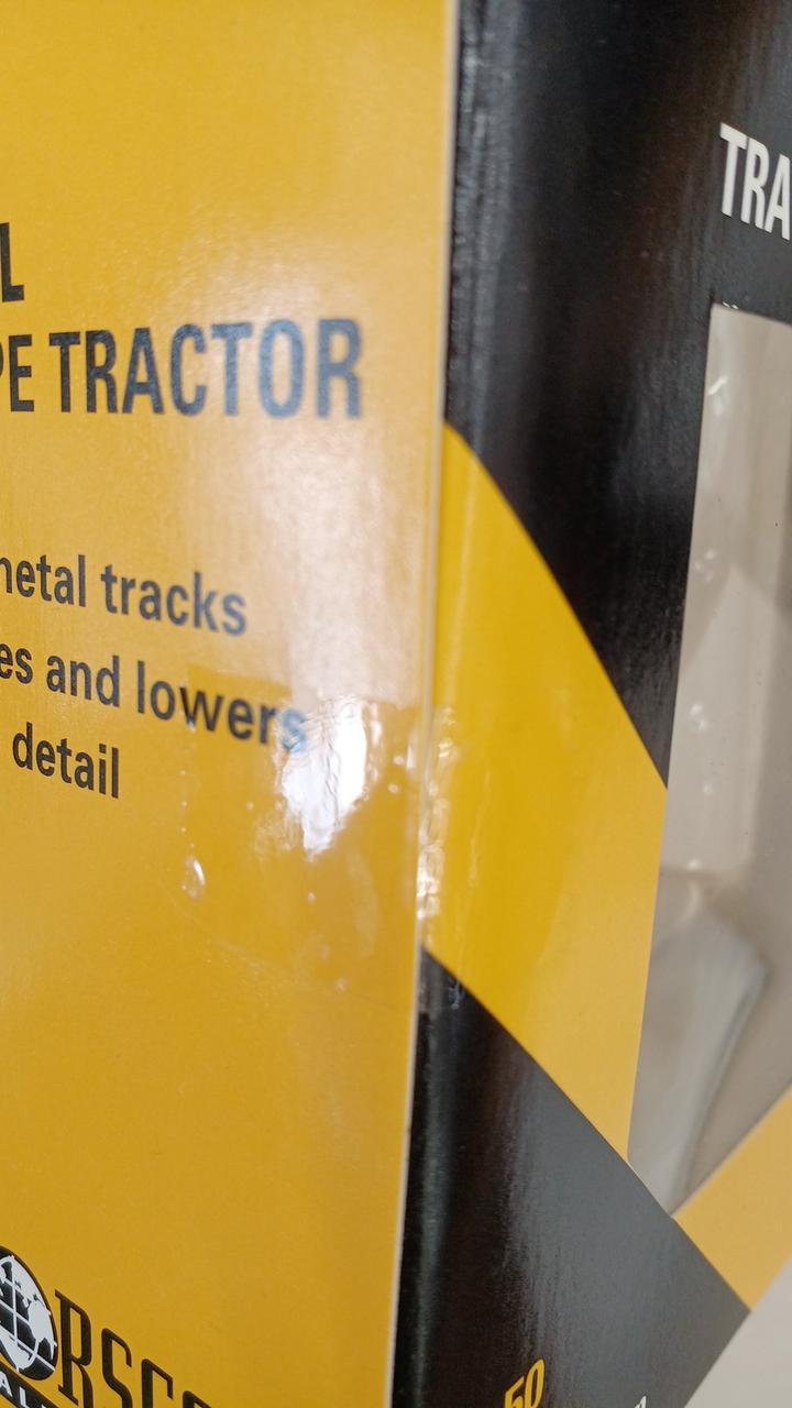Load image into Gallery viewer, CAT D6K XL Track-Type Tractor Scale Model