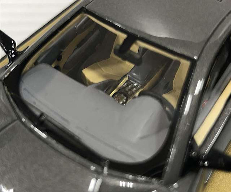 Laden Sie das Bild in Galerie -Viewer, Misc. Brand 2008 1/43 Lamborghini Reventon (Gray) Limited 100 pcs– Used