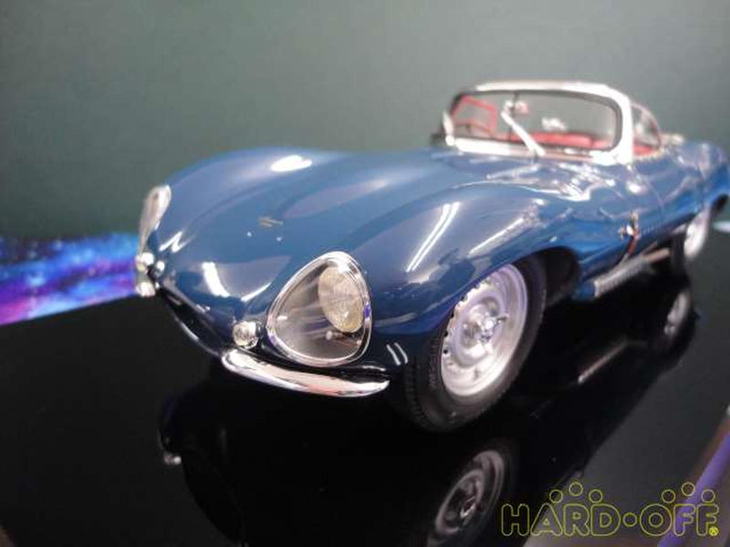 Load image into Gallery viewer, AMALGAM 1/18 Jaguar XKSS Scale Model Car– Used
