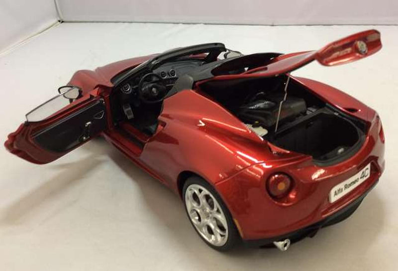 Carica immagine in Galleria Viewer, AUTOART Alfa Romeo 4C Spider 1/18 (Doors/Engine Hood Open, Bonnet Closed)– Used
