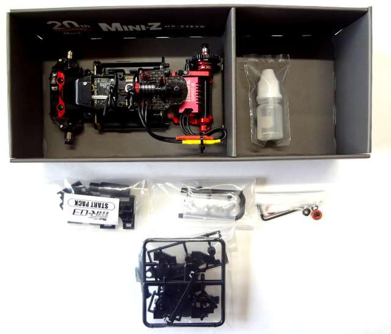 Laden Sie das Bild in Galerie -Viewer, KYOSHO 32795 Mini-Z Racer MR-03EVO Chassis Set W-MML 8500KV - Used