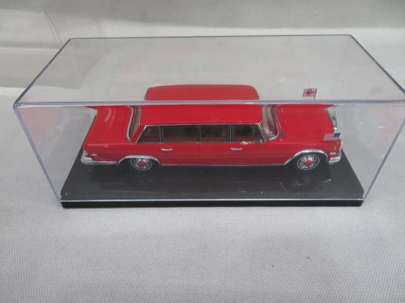 Laden Sie das Bild in Galerie -Viewer, TSM Mercedes-Benz 600 Pullman 1972 "Red Baron" 1/43 Scale Car– Used