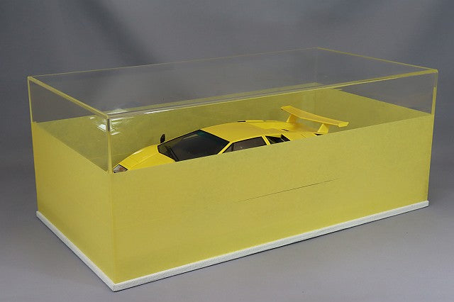 Cargue la imagen en el visor de la galería, EIDOLON 1/18 Lamborghini Countach LP5000 QV 1988 Yellow / Black Interior