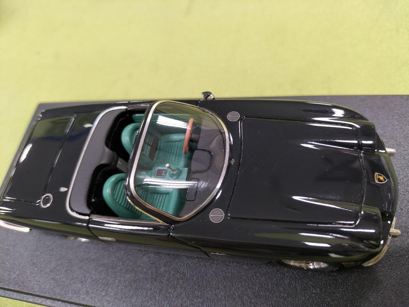 Cargue la imagen en el visor de la galería, COLLECTION MODELS Lamborghini 1/43 Scale Car– Used