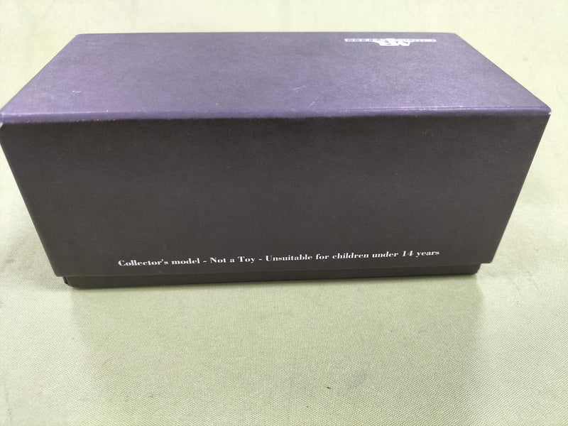 Cargue la imagen en el visor de la galería, COLLECTION MODELS Lamborghini 1/43 Scale Car– Used