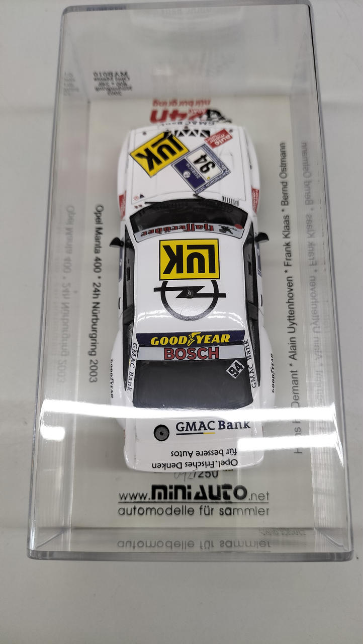 Laden Sie das Bild in Galerie -Viewer, SPARK OPEL MANTA 400 2003 1/43 Scale Diecast Car– Used
