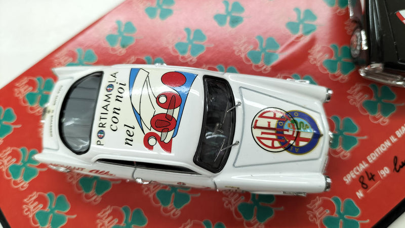 Load image into Gallery viewer, ALFA CLUB SPRINT in Bianco e Nero Diecast Model Car– Used