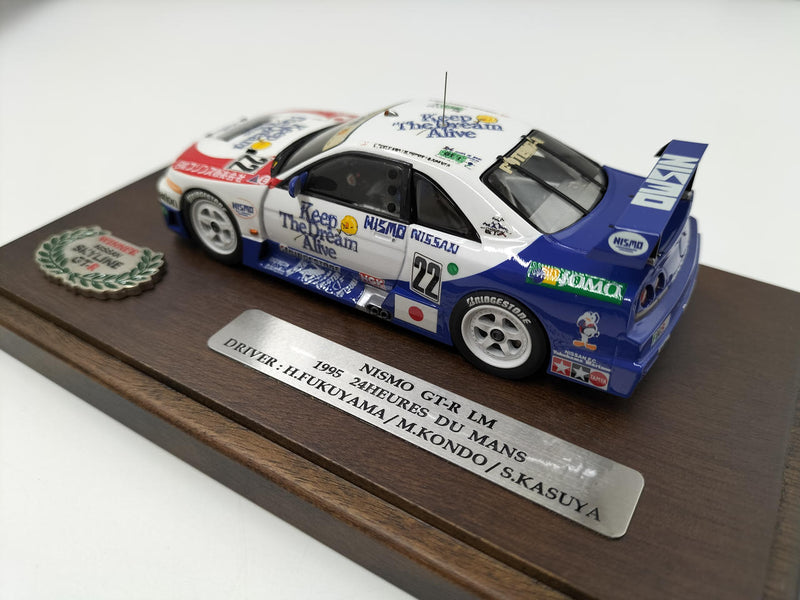 Laden Sie das Bild in Galerie -Viewer, NISSAN Skyline Collection 1/43 NISMO GT-R LM 1995– Used