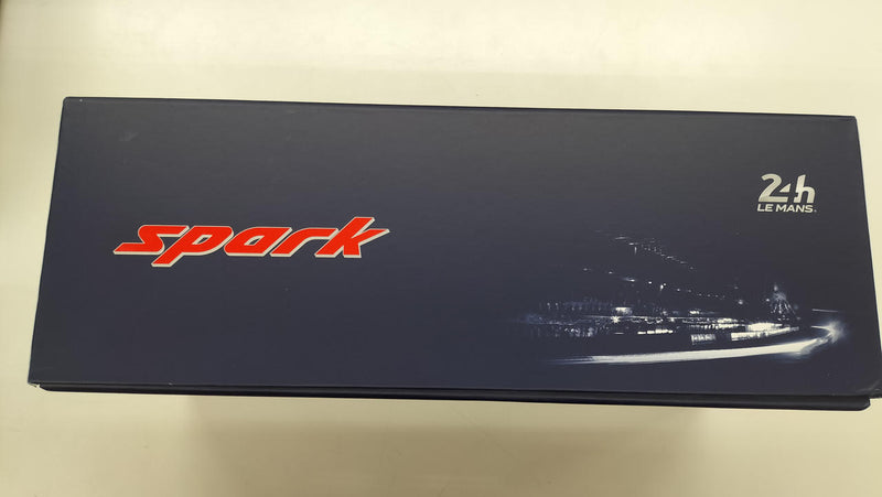 Laden Sie das Bild in Galerie -Viewer, SPARK PORSCHE 956 1984 1/18 Diecast Car– Used