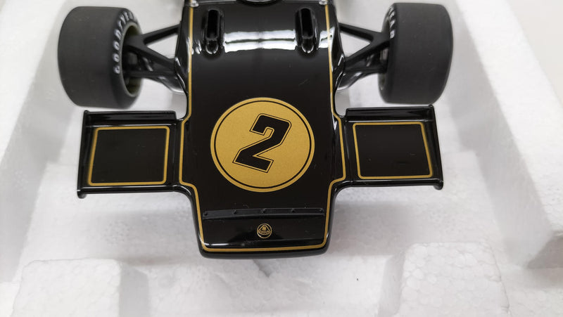 Load image into Gallery viewer, AUTOart TEAM LOTUS TYPE 72E 1973 1/18 Diecast Car– Used