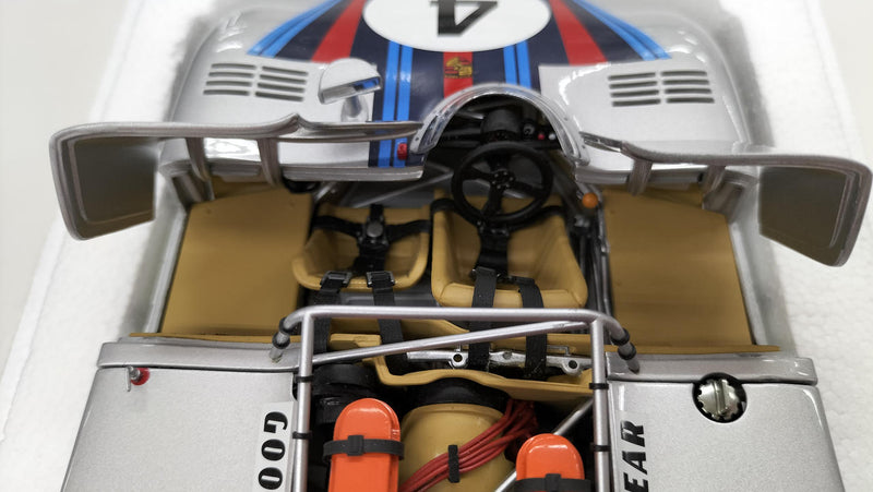 Load image into Gallery viewer, AUTOart Porsche 908/03 1971 1/18 Scale Model Car– Used