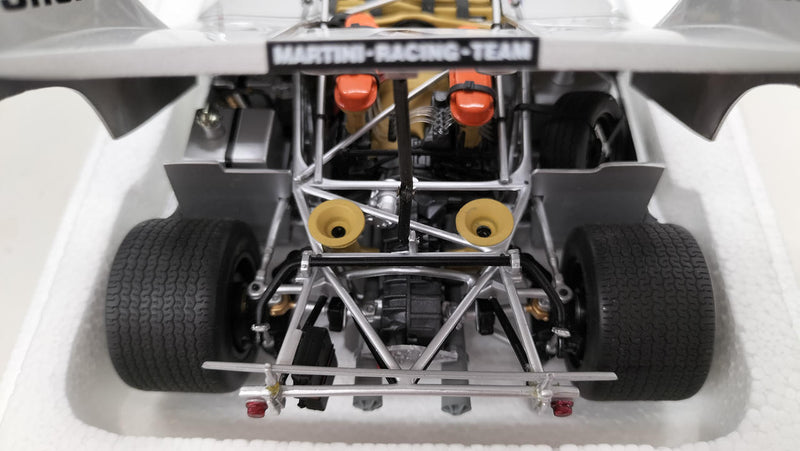 Load image into Gallery viewer, AUTOart Porsche 908/03 1971 1/18 Scale Model Car– Used