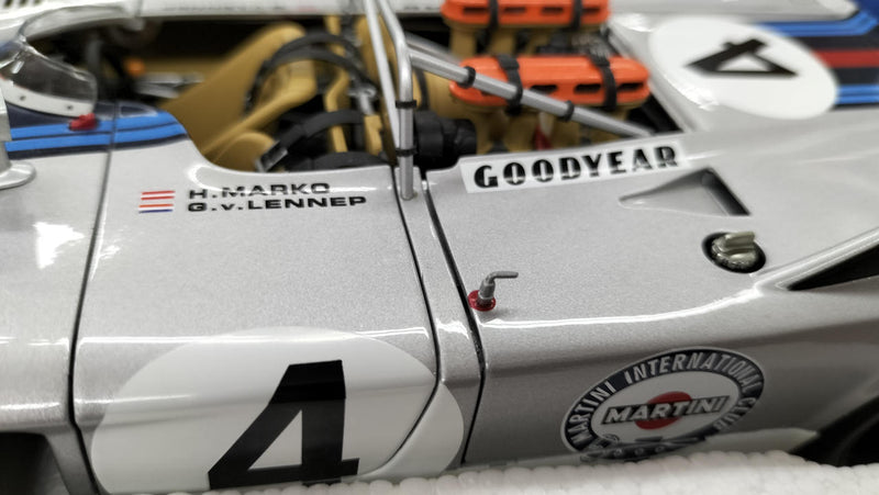 Load image into Gallery viewer, AUTOart Porsche 908/03 1971 1/18 Scale Model Car– Used