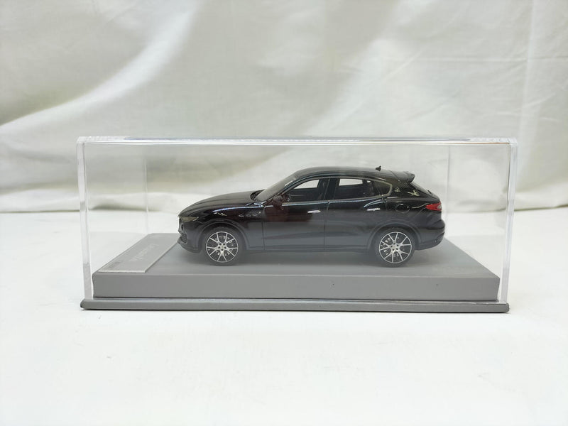 Load image into Gallery viewer, Levante Maserati Levante 1/43 Scale Model Car– Used