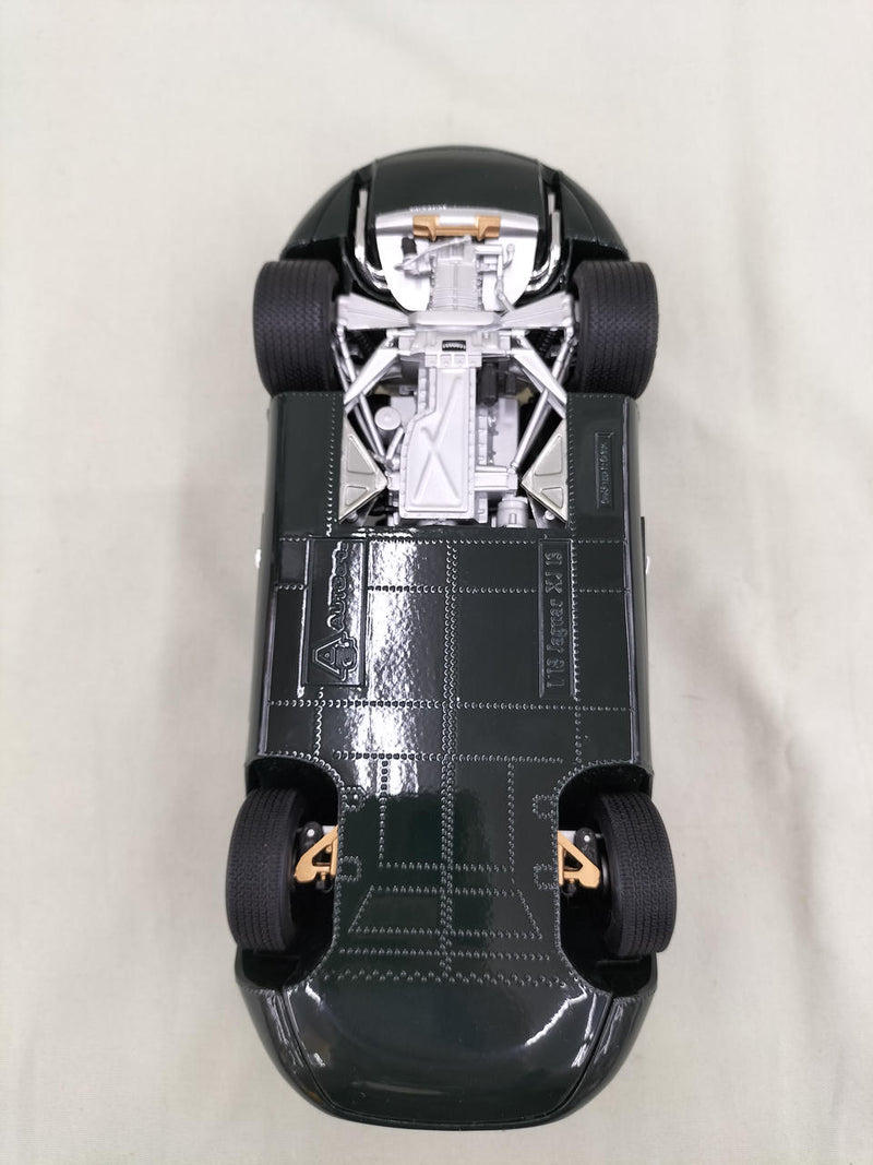Load image into Gallery viewer, AUTOart JAGUAR XJ13 1/18 Scale Model Car– Used