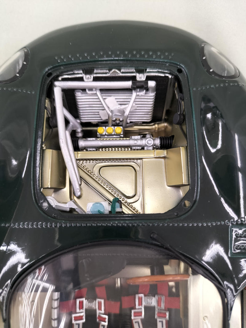 Load image into Gallery viewer, AUTOart JAGUAR XJ13 1/18 Scale Model Car– Used