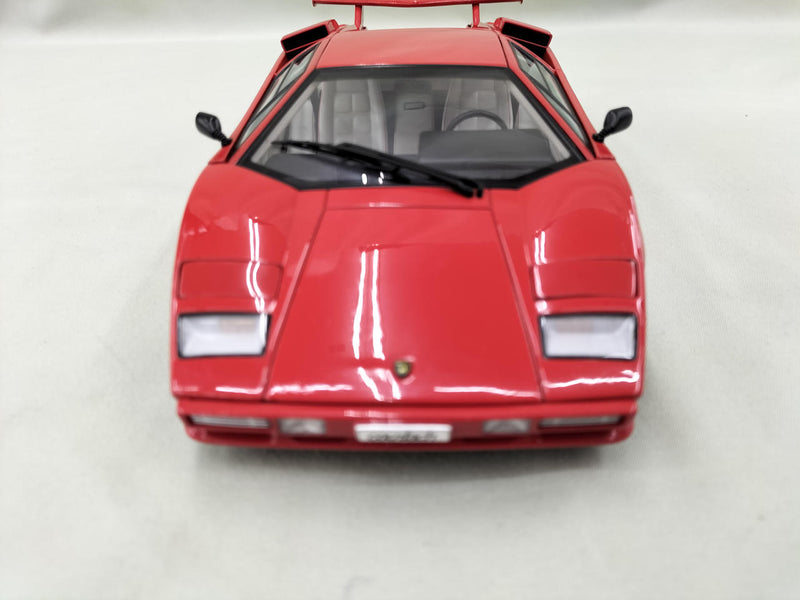 Load image into Gallery viewer, AUTOart Lamborghini Countach 1/18 Scale Model Car– Used