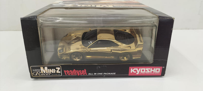 Laden Sie das Bild in Galerie -Viewer, KYOSHO Ferrari F40 Gold Paint Mini-Z Racer - Used