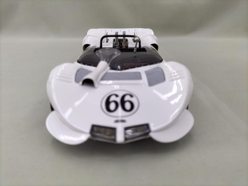 Carica immagine in Galleria Viewer, AUTOart CHAPARRAL 2 1/18 Scale Model Car– Used