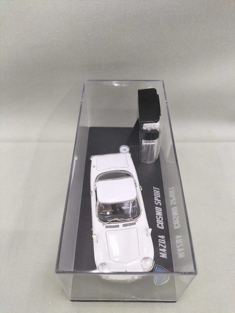 Laden Sie das Bild in Galerie -Viewer, Fukashiro Model Car & Zippo Lighter Set Cosmo Sport 1/43 Scale– Used