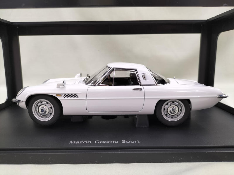 Load image into Gallery viewer, AUTOart Mazda Cosmo Sport 1/18 Scale Model Car– Used