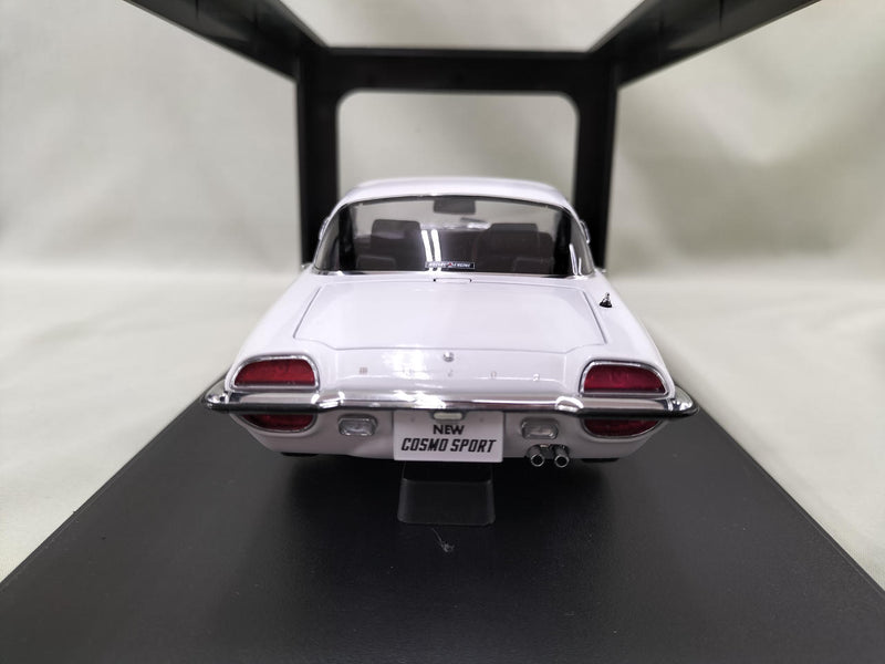 Load image into Gallery viewer, AUTOart Mazda Cosmo Sport 1/18 Scale Model Car– Used