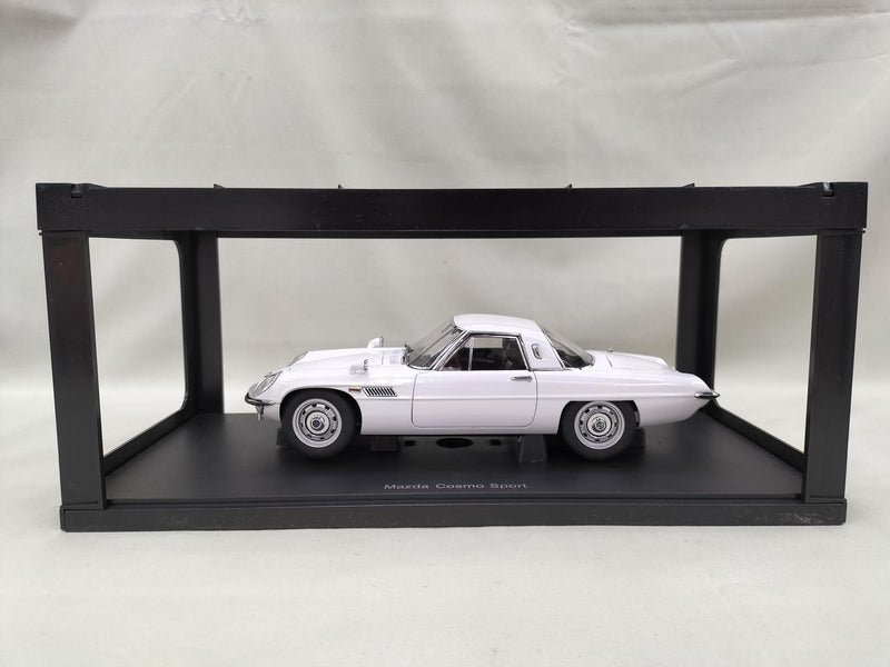 Load image into Gallery viewer, AUTOart Mazda Cosmo Sport 1/18 Scale Model Car– Used