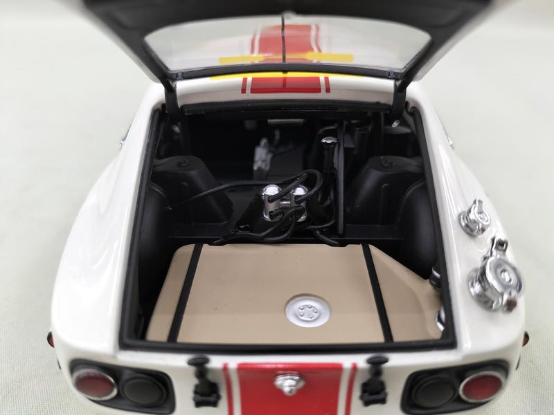 Cargue la imagen en el visor de la galería, AUTOart 1/18 Toyota 2000GT 24HRS FUJI 1967 1/18 Scale Car– Used