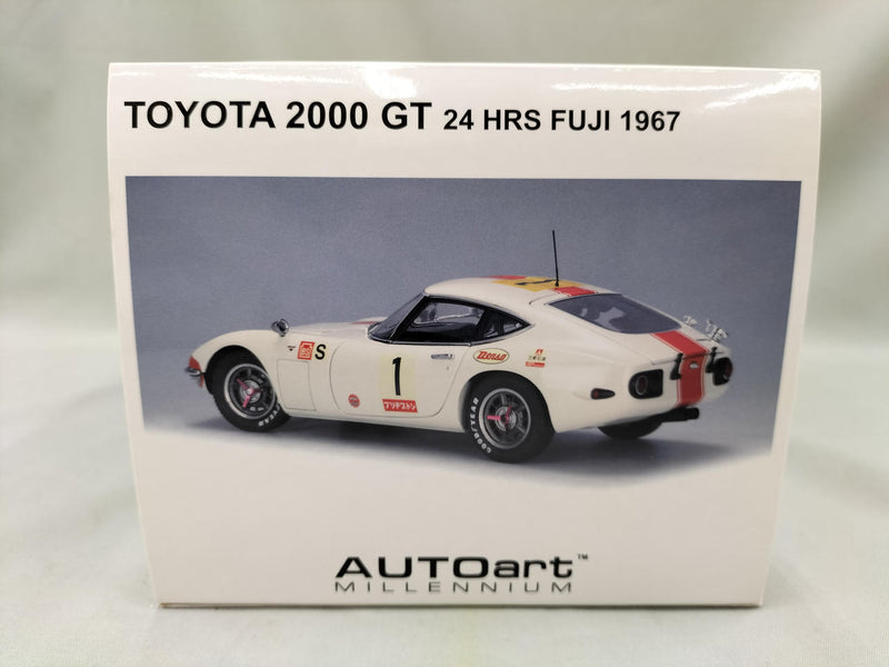 Cargue la imagen en el visor de la galería, AUTOart 1/18 Toyota 2000GT 24HRS FUJI 1967 1/18 Scale Car– Used
