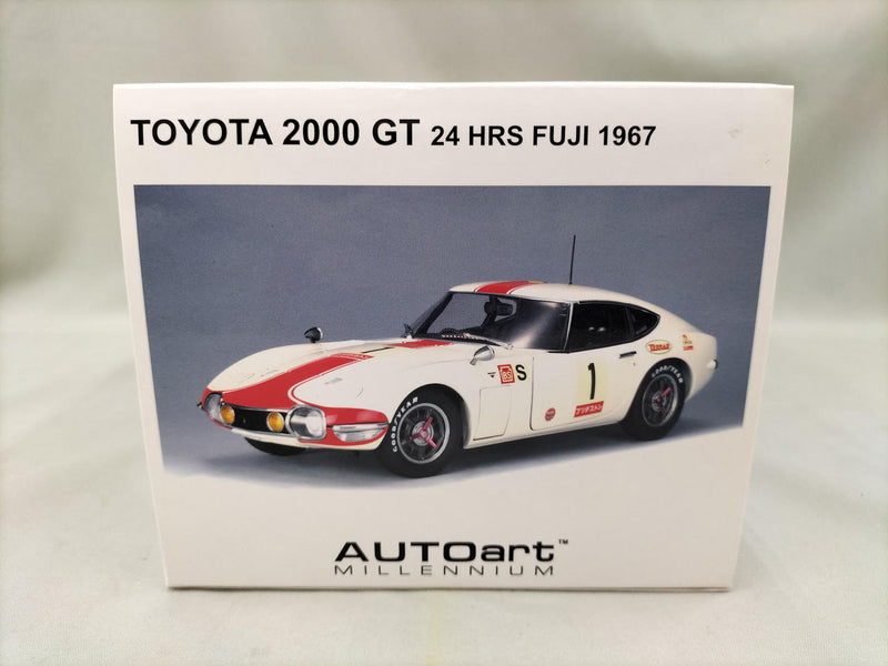 Cargue la imagen en el visor de la galería, AUTOart 1/18 Toyota 2000GT 24HRS FUJI 1967 1/18 Scale Car– Used