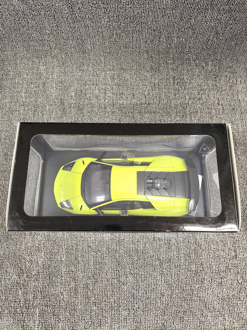 Load image into Gallery viewer, AUTOart LP670-4 SV Light Green 1/18 LAMBORGHINI MURCIELAGO Scale Car– Used