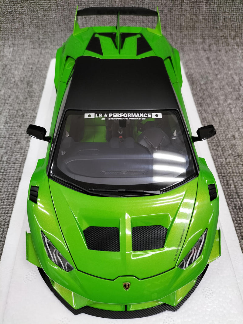 Chargez l'image dans la visionneuse de la galerie, AUTOart 79128 LB-SILHOUETTE WORKS 1/18 LAMBORGHINI HURACAN GT Scale Car– Used