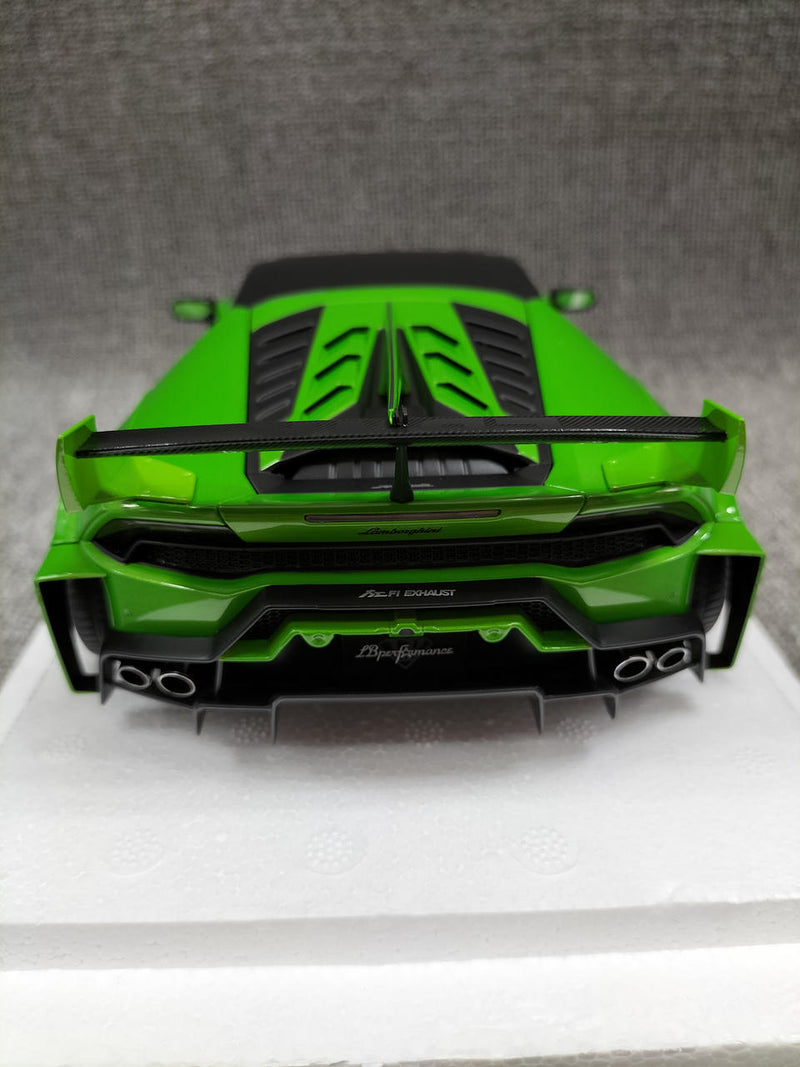 Chargez l'image dans la visionneuse de la galerie, AUTOart 79128 LB-SILHOUETTE WORKS 1/18 LAMBORGHINI HURACAN GT Scale Car– Used