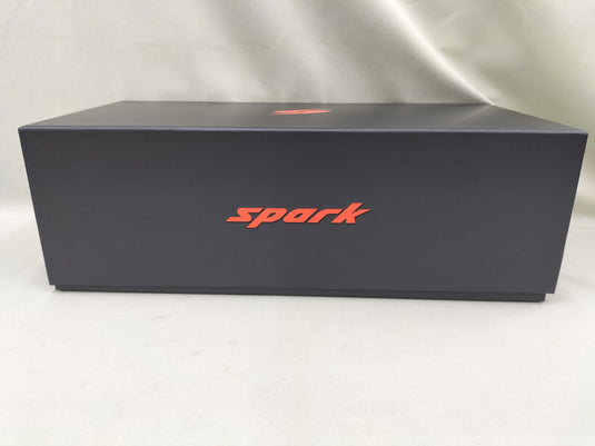 SPARK 1/18 Max Verstappen Red Bull Honda RB16B F1 Champion Car